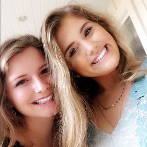 Meet your Posher, Julia